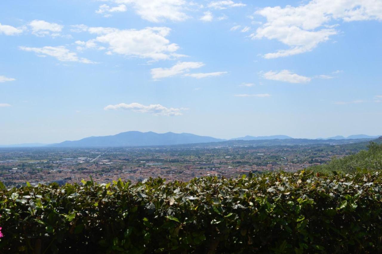 Il Podere Di Tacito Bed and Breakfast Pieve a Nievole Buitenkant foto