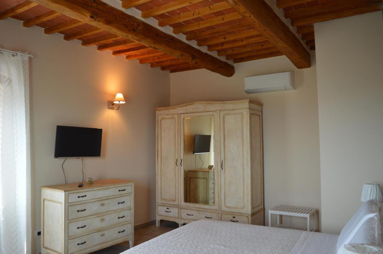 Il Podere Di Tacito Bed and Breakfast Pieve a Nievole Buitenkant foto